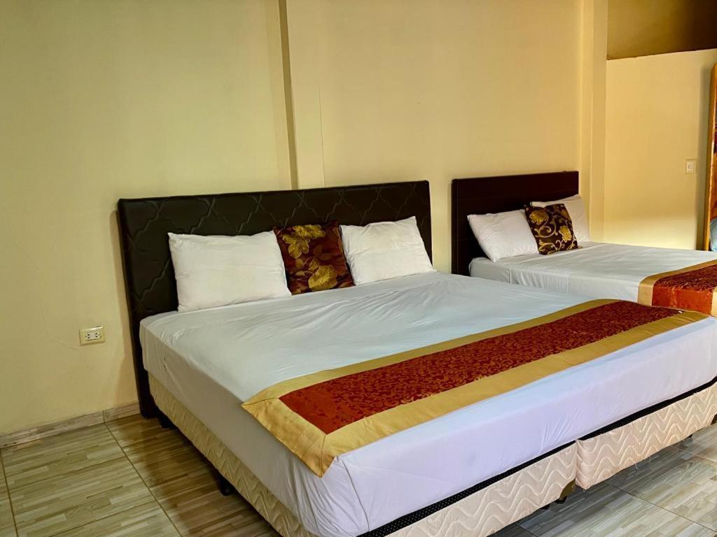 Hotel Amayal Puerto Iguazú Exteriör bild
